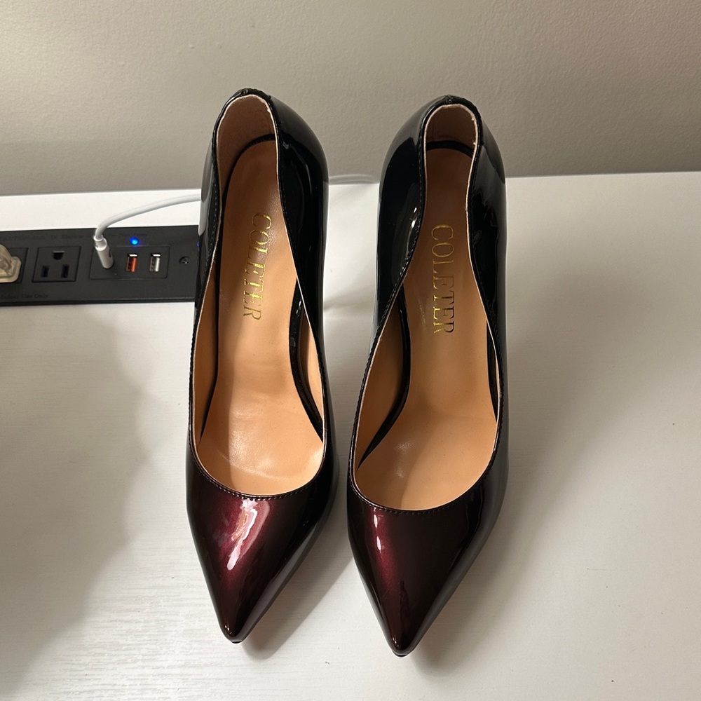 Women's Black Pumps